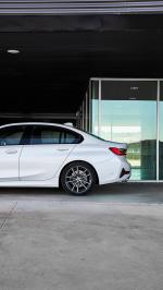 BMW 320d Sport Line 2019 года (WW)